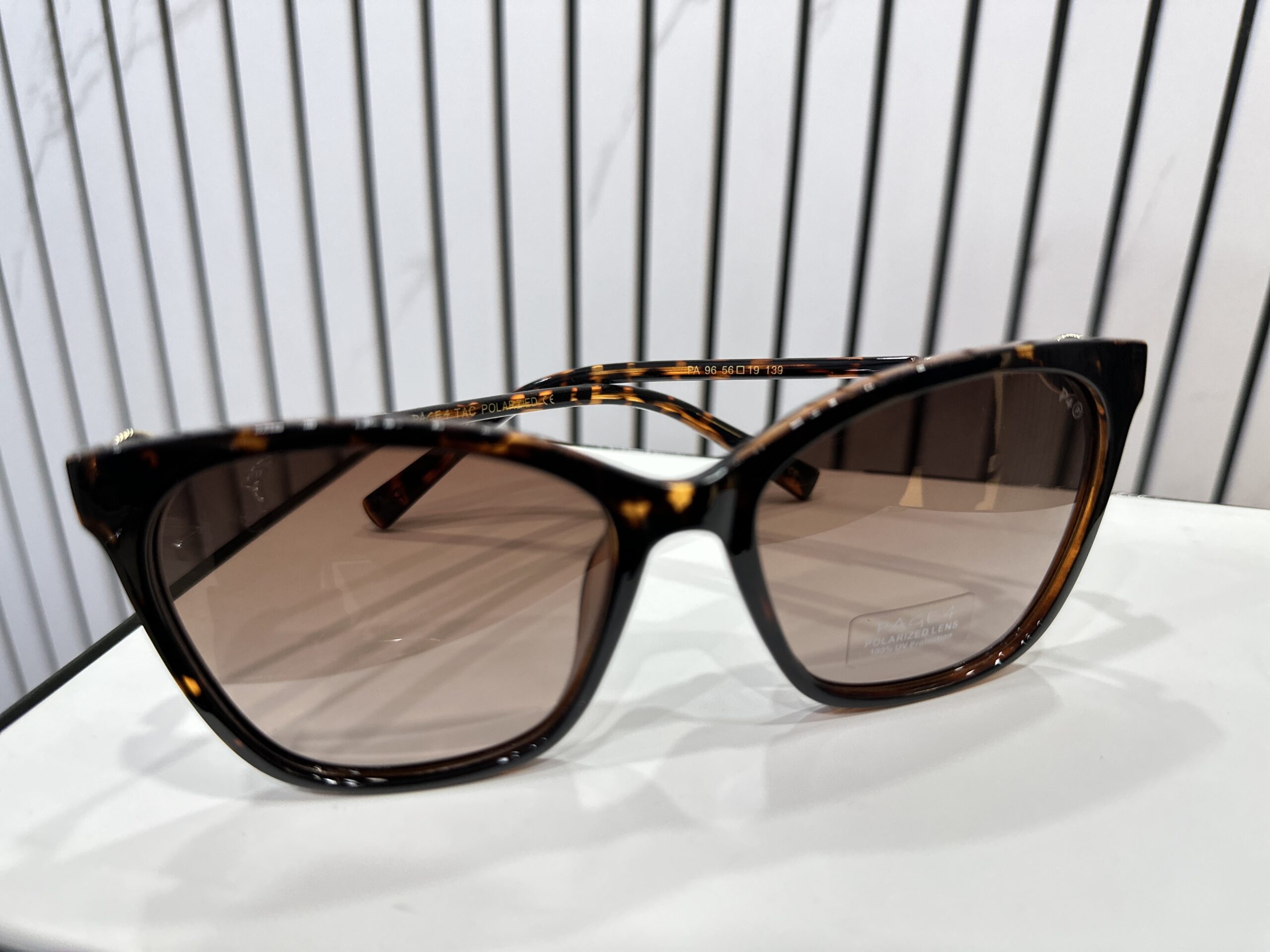 sunglass